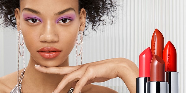 Rouge à lèvres Lustreglass Sheer-Shine